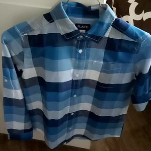 I'm selling a button down shirt.